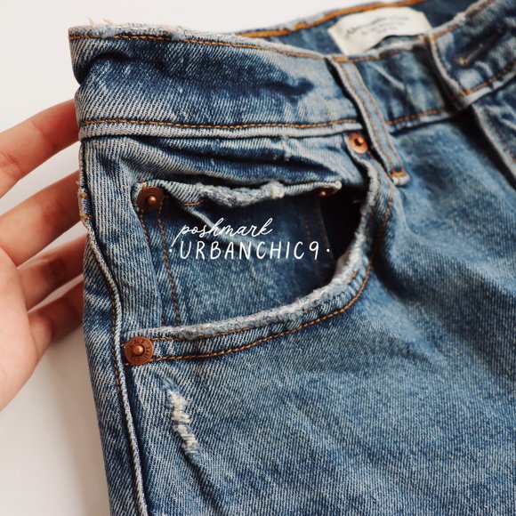 NWT ABERCROMBIE 90s Relaxed Jean Ripped Knee Medium Blue size 26 - Picture 10 of 15